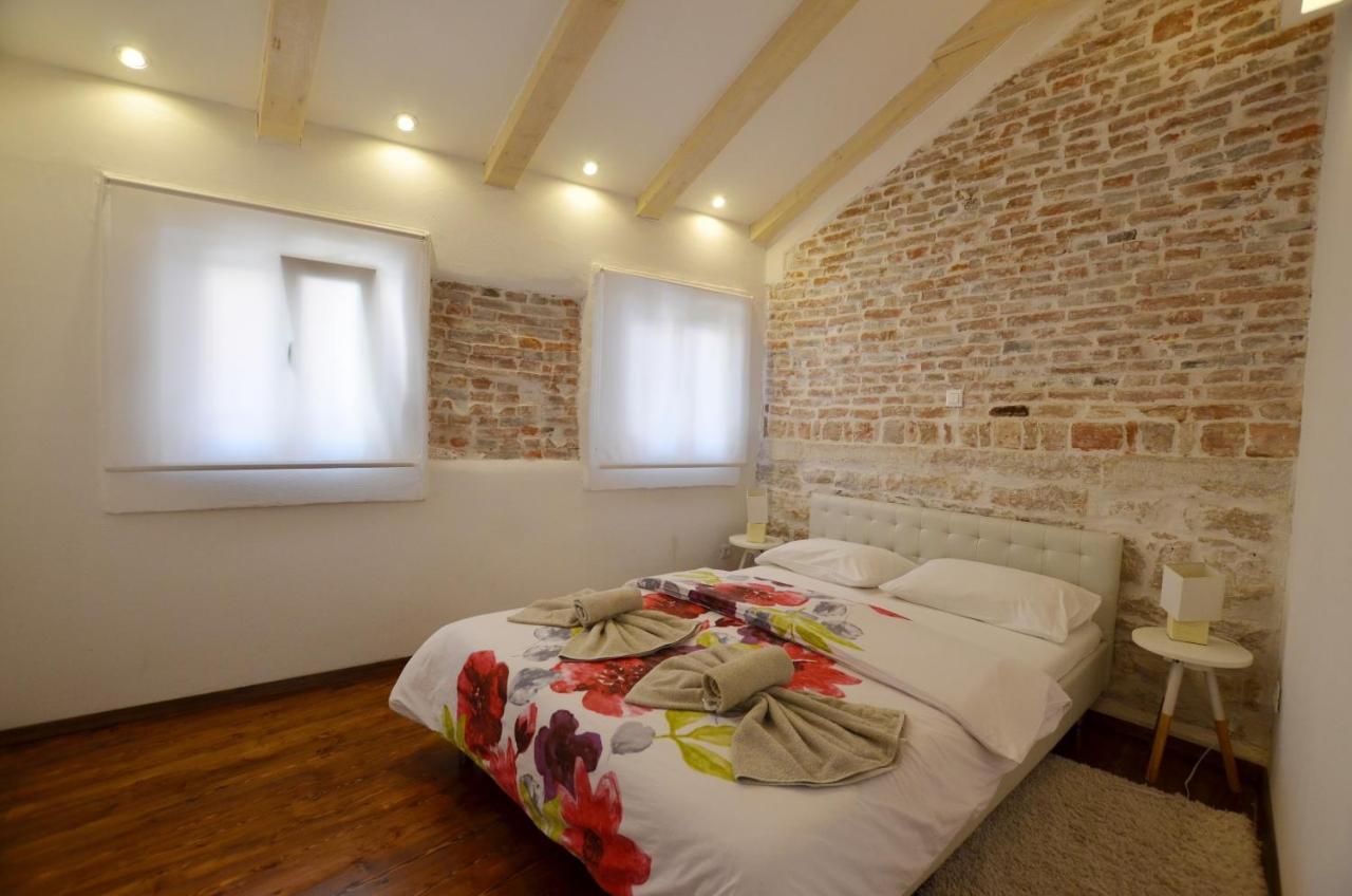 רוביני Grisia Apartments מראה חיצוני תמונה